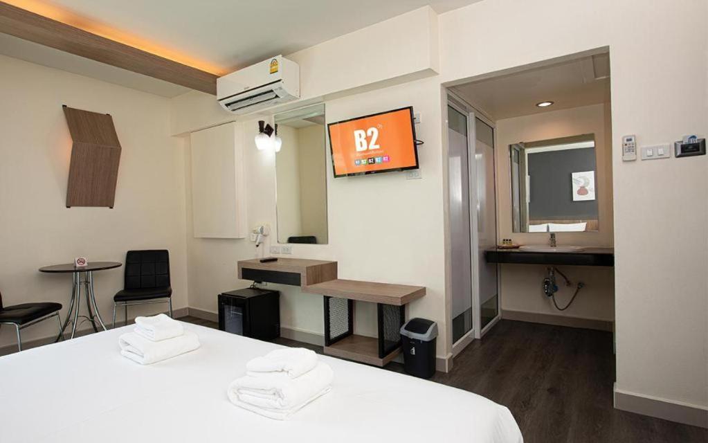 B2 Mae Sot Boutique & Budget Hotel Exteriör bild