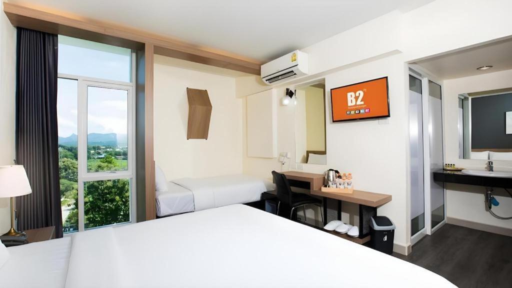 B2 Mae Sot Boutique & Budget Hotel Exteriör bild