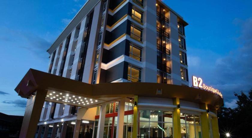 B2 Mae Sot Boutique & Budget Hotel Exteriör bild