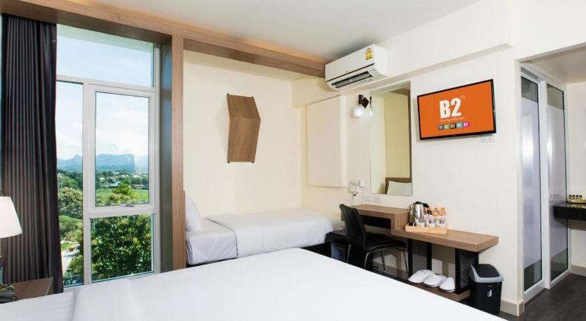 B2 Mae Sot Boutique & Budget Hotel Exteriör bild